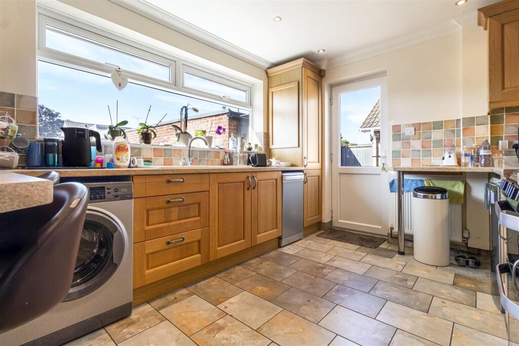 House in Worthing, Durrington - View 5