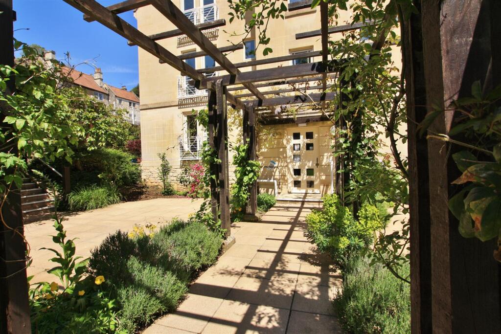 Additional image 16 of The Ropewalk, Bradford-On-Avon