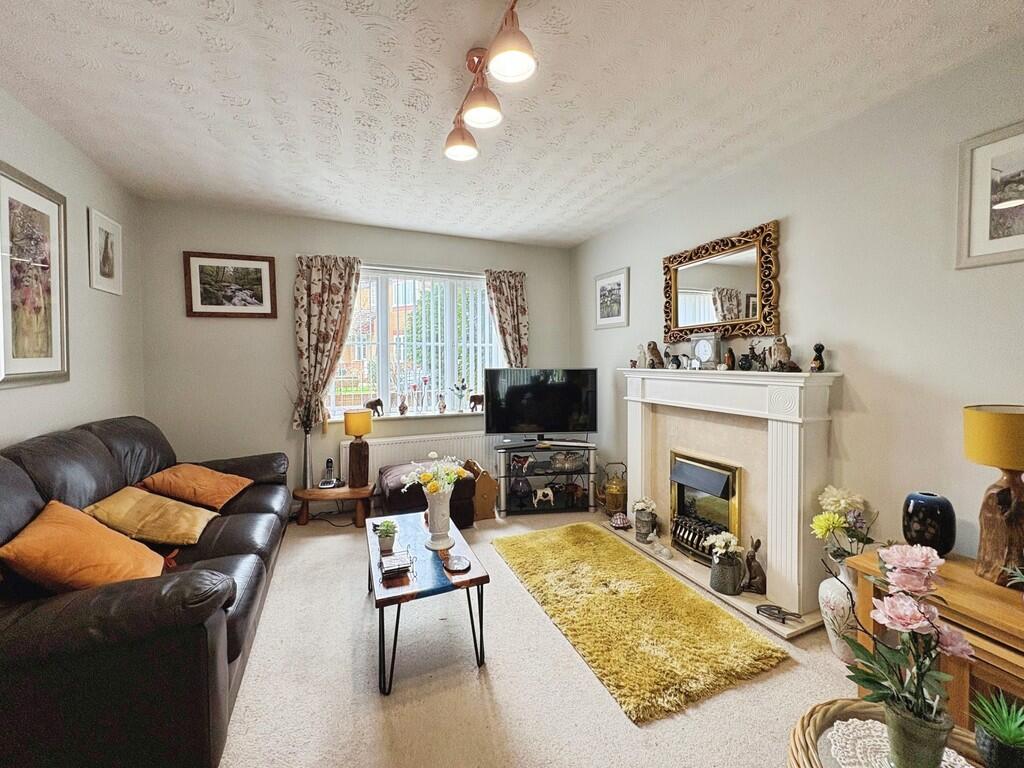 Fennel Way, Yeovil  photo 2