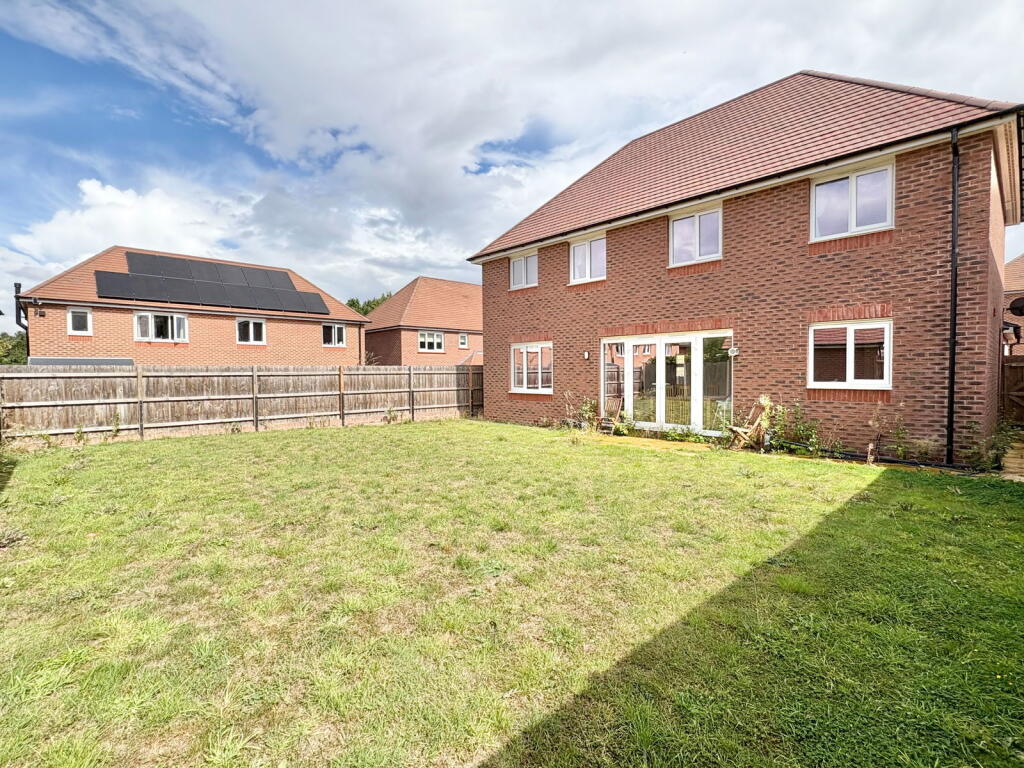 Additional image 26 of Hopton Close, Amington, Tamworth, B77 4GW