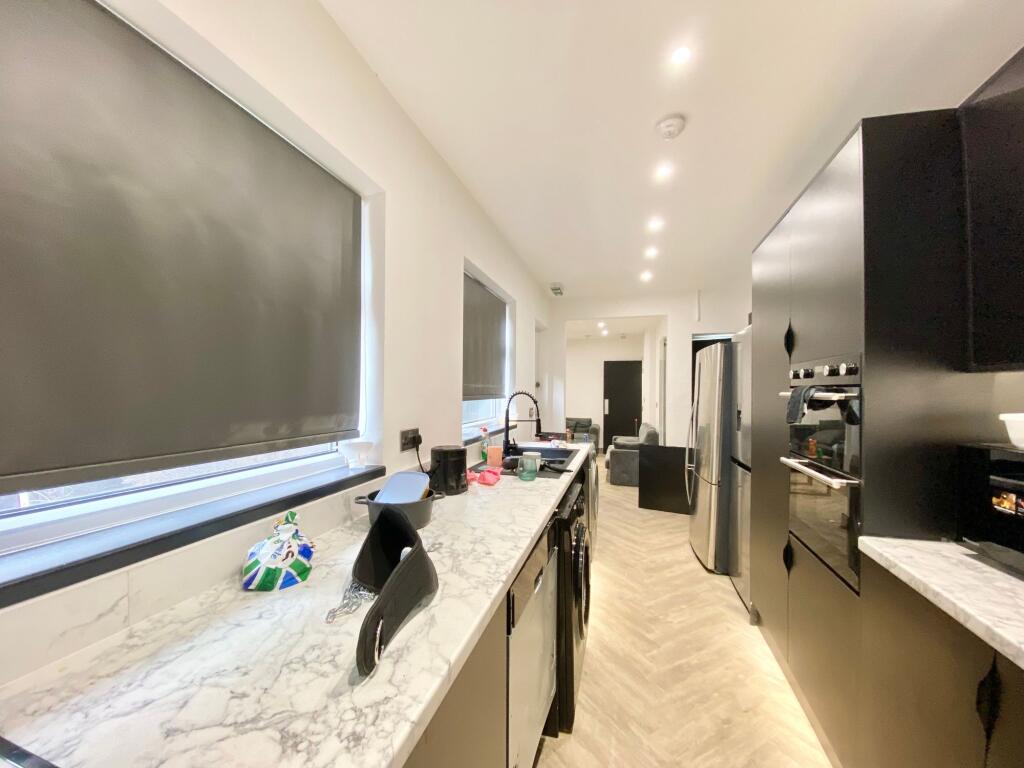 House in Nottingham - View 3