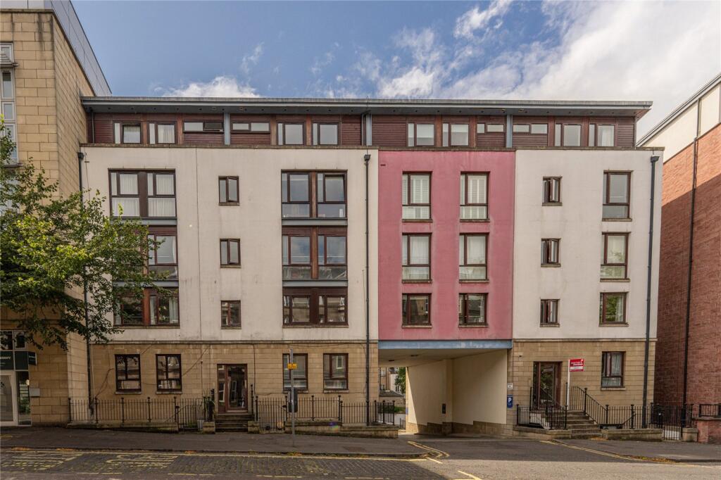 Main image of property: 10/7 McDonald Road, Edinburgh, EH7