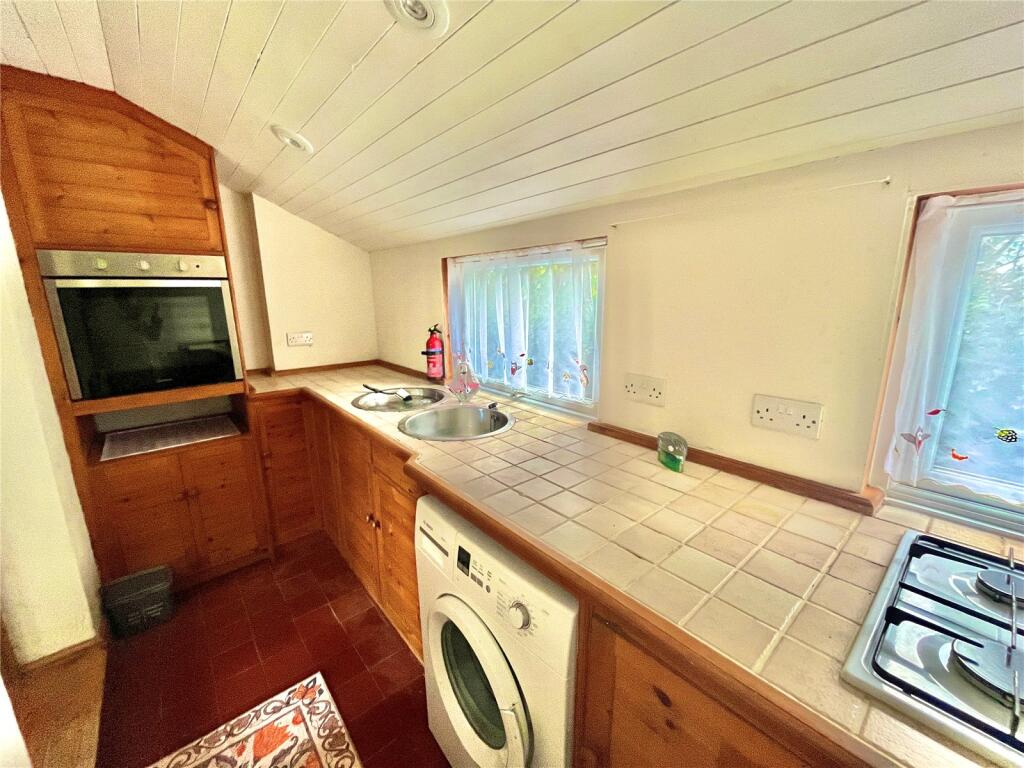 House in Saundersfoot, Pembrokeshire - View 5
