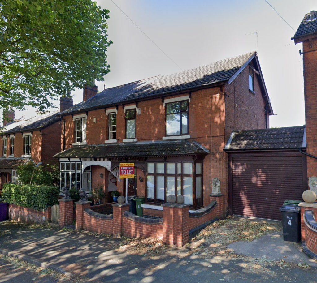 Main image of property: ROOM 6, 6 LONSDALE ROAD, WOLVERHAMPTON, WV3 0DY