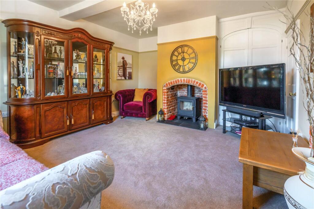 House in Ipswich - View 5