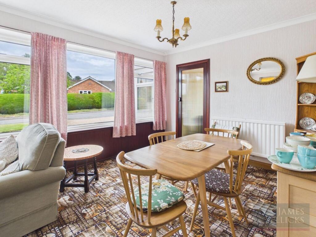 Fordview Close, Great Glen, Leicestershire - View 4