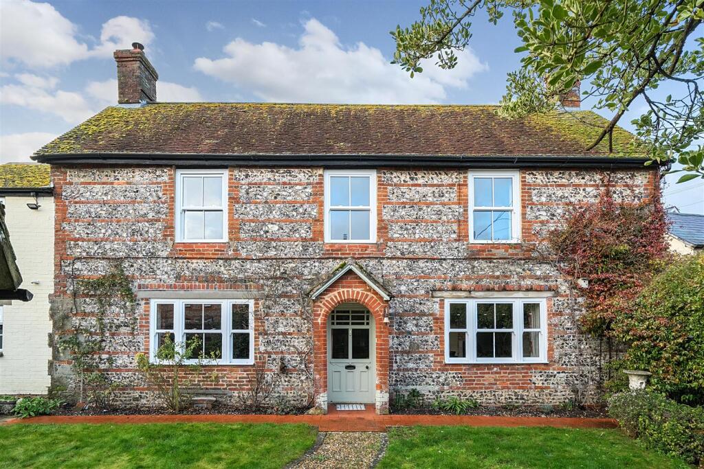 Main image of property: High Street, Sixpenny Handley