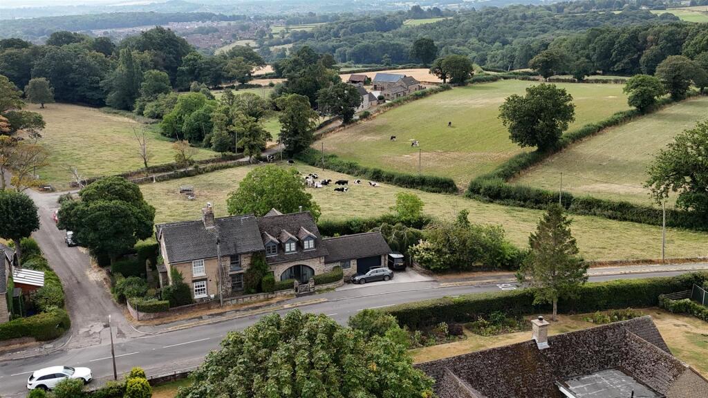 Main image of property: Manor Cottage, Main Road, Cutthorpe, Chesterfield