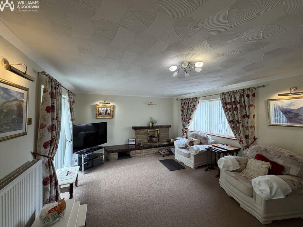 House in Porthaethwy / Menai Bridge, Ynys Môn / Isle of Anglesey - View 5