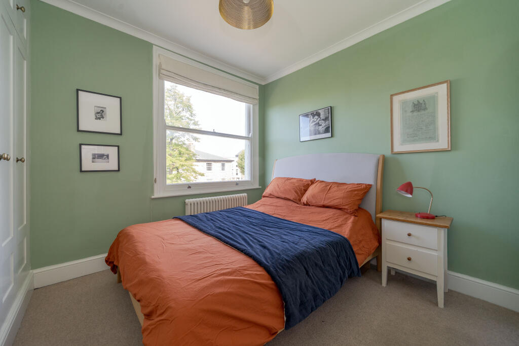 Apartment in London, Kensal Town, Maida Vale - View 3