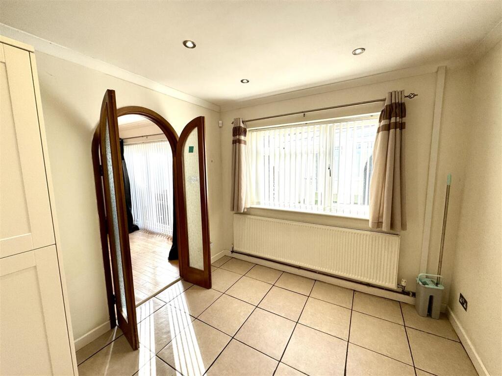 House in Chepstow - View 5