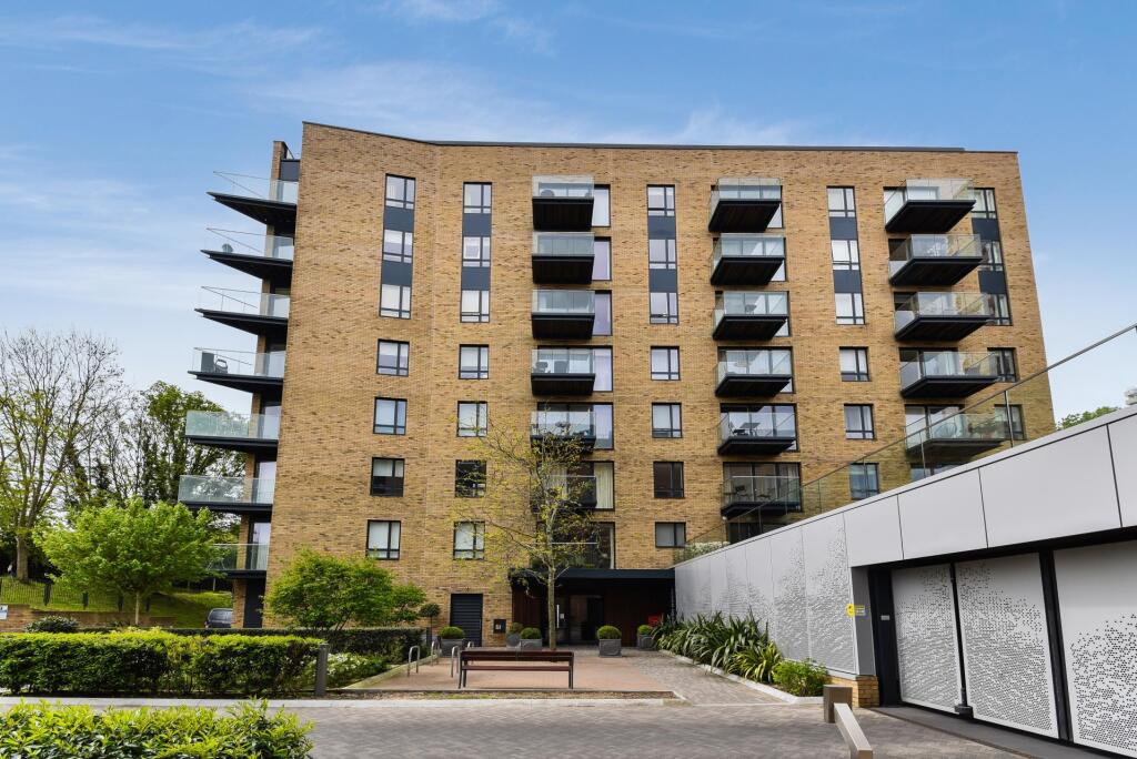 Main image of property: Kempton House, Heritage Place, Brentford, TW8