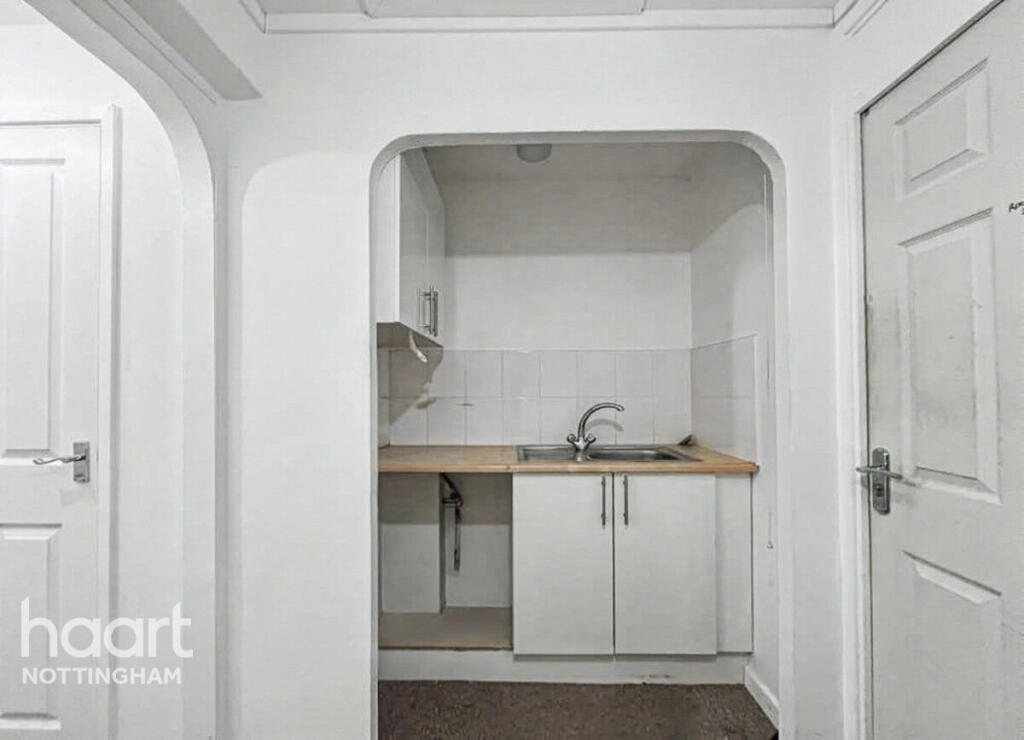 Main image of property: Comyn Gardens, Nottingham