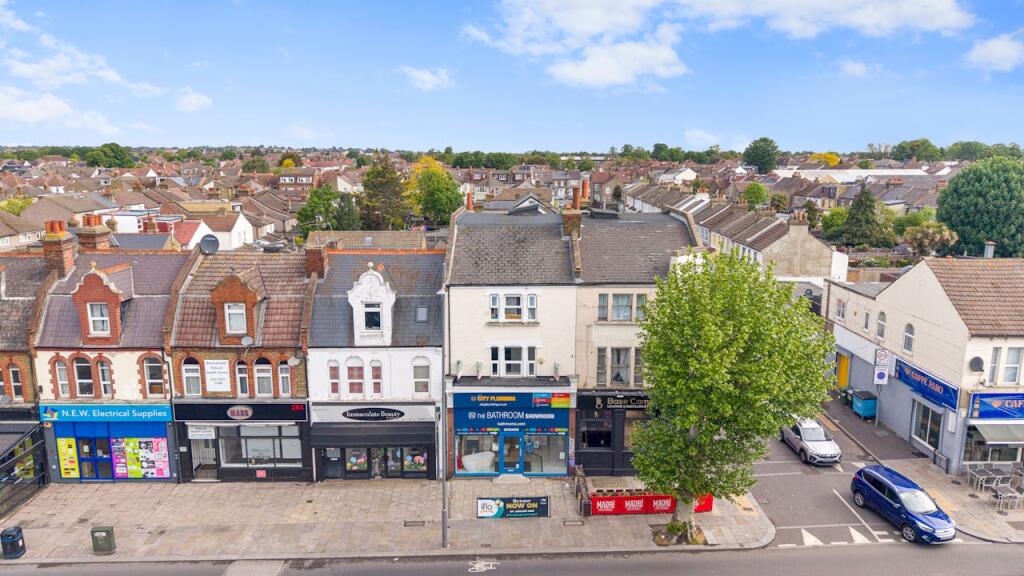 Main image of property: 280A Broadway, Bexleyheath, DA6 8AJ