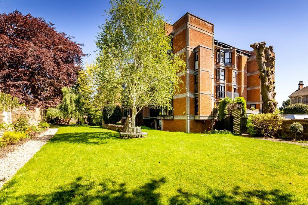 Main image of property: Beaufort Road | Clifton