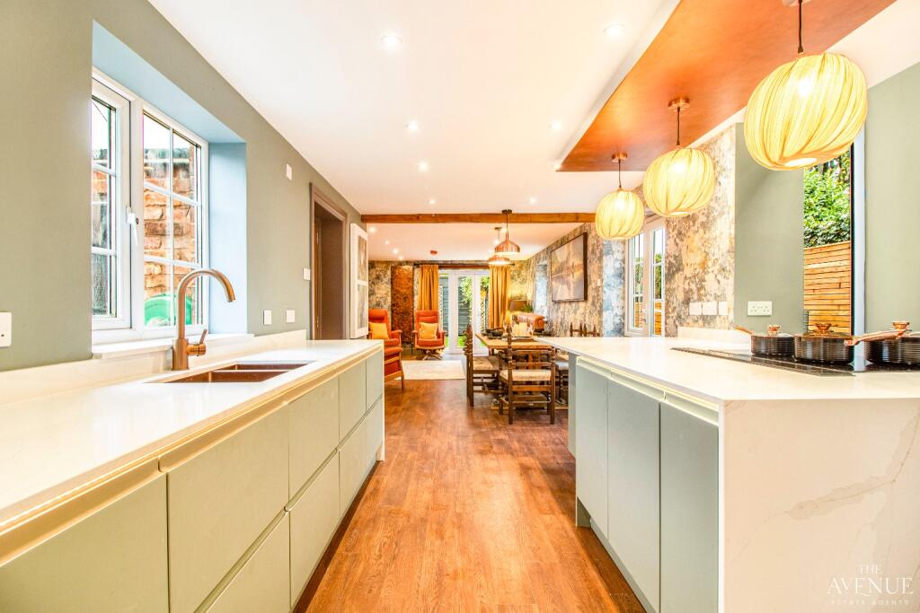 House in Sutton Coldfield, Maney - View 5