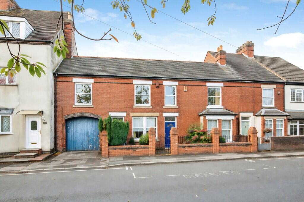 Long Street, Dordon