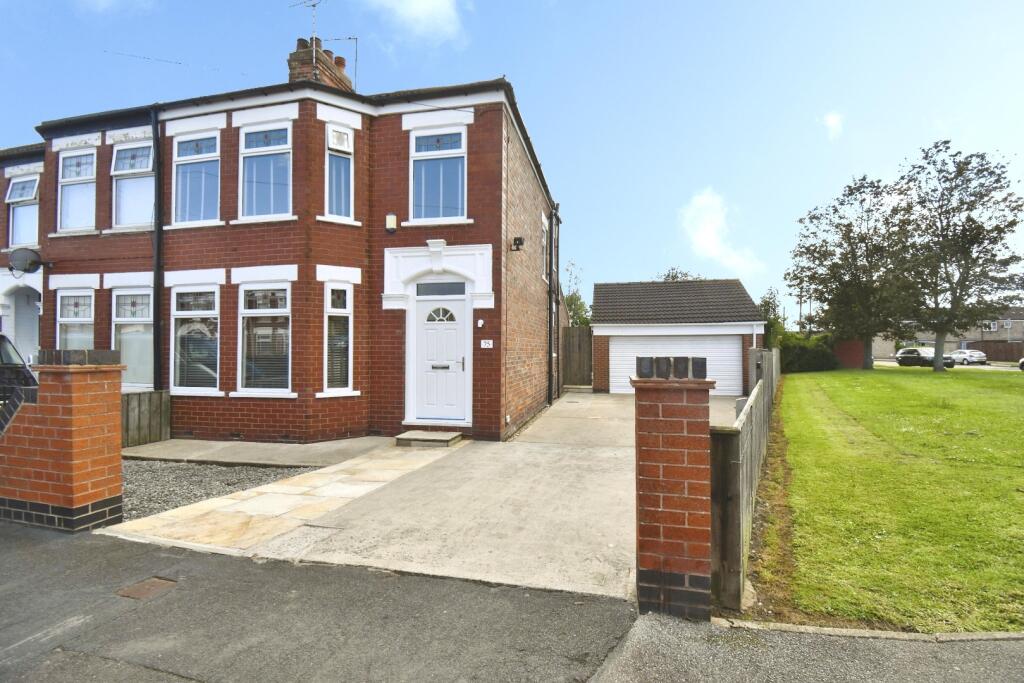 Main image of property: Ellesmere Avenue, Hull