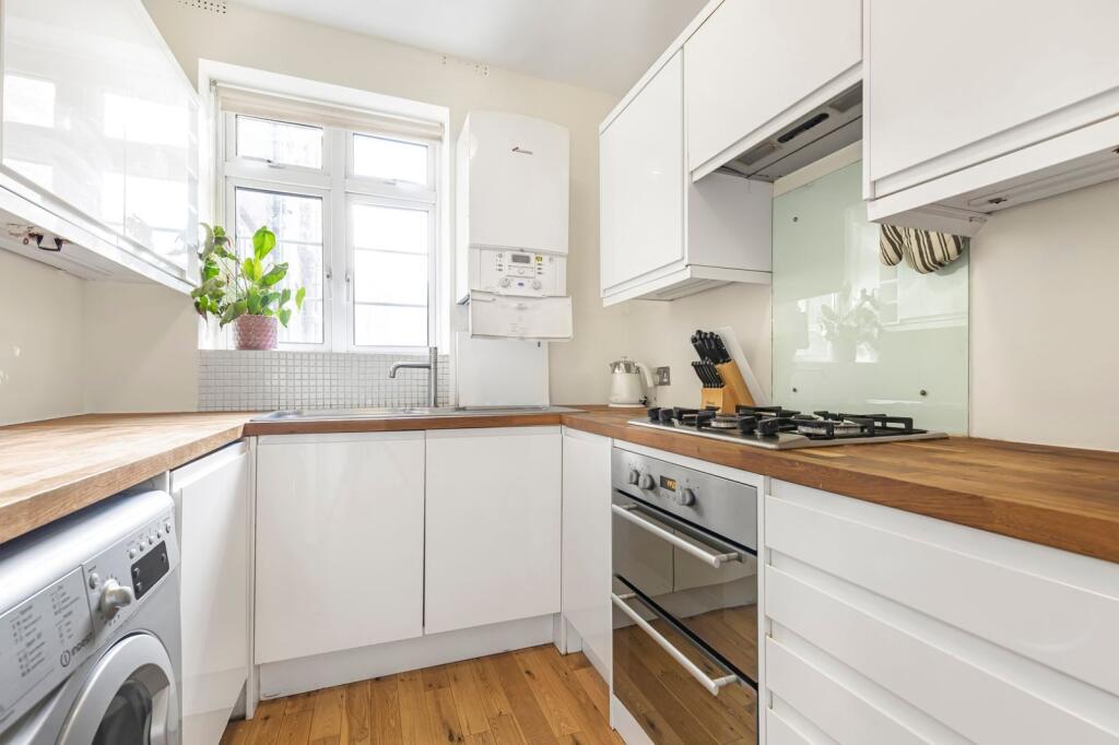 Apartment in London - View 4