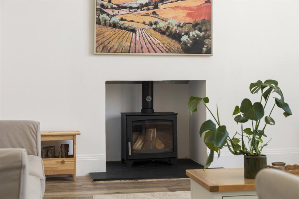 House in Maidstone, Cross-at-Hand, Staplehurst - View 4