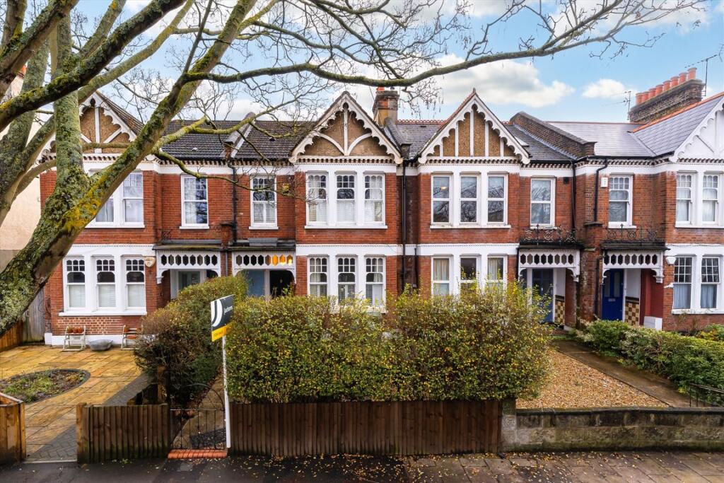 Main image of property: Weir Road, Balham