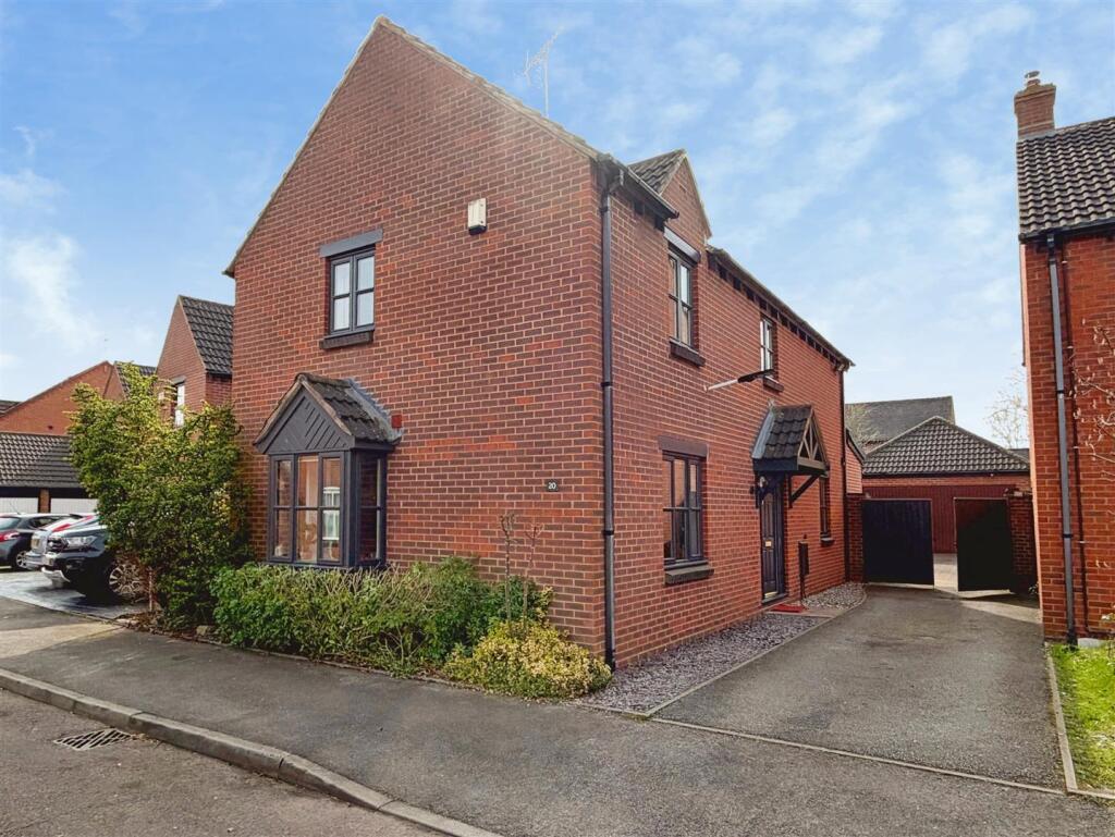 4-bed detached on Touchstone Road, Heathcote, Warwick, £575,000