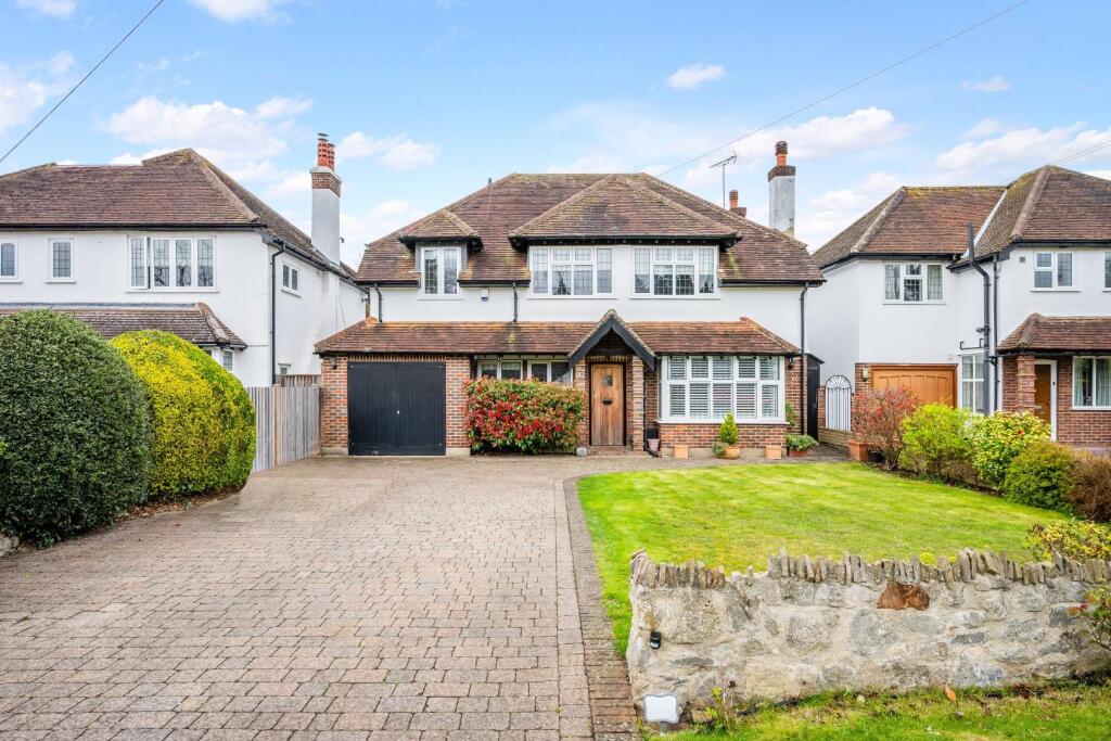 Woodcote Hurst, Epsom