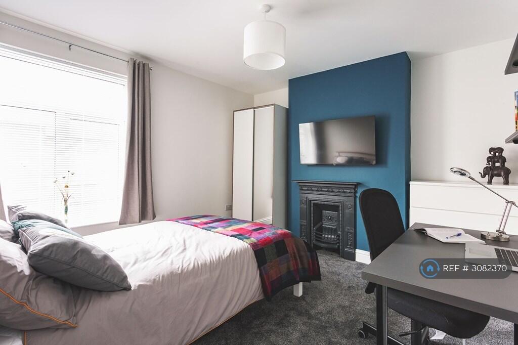 House in Derby, New Zealand, New Normanton - More
