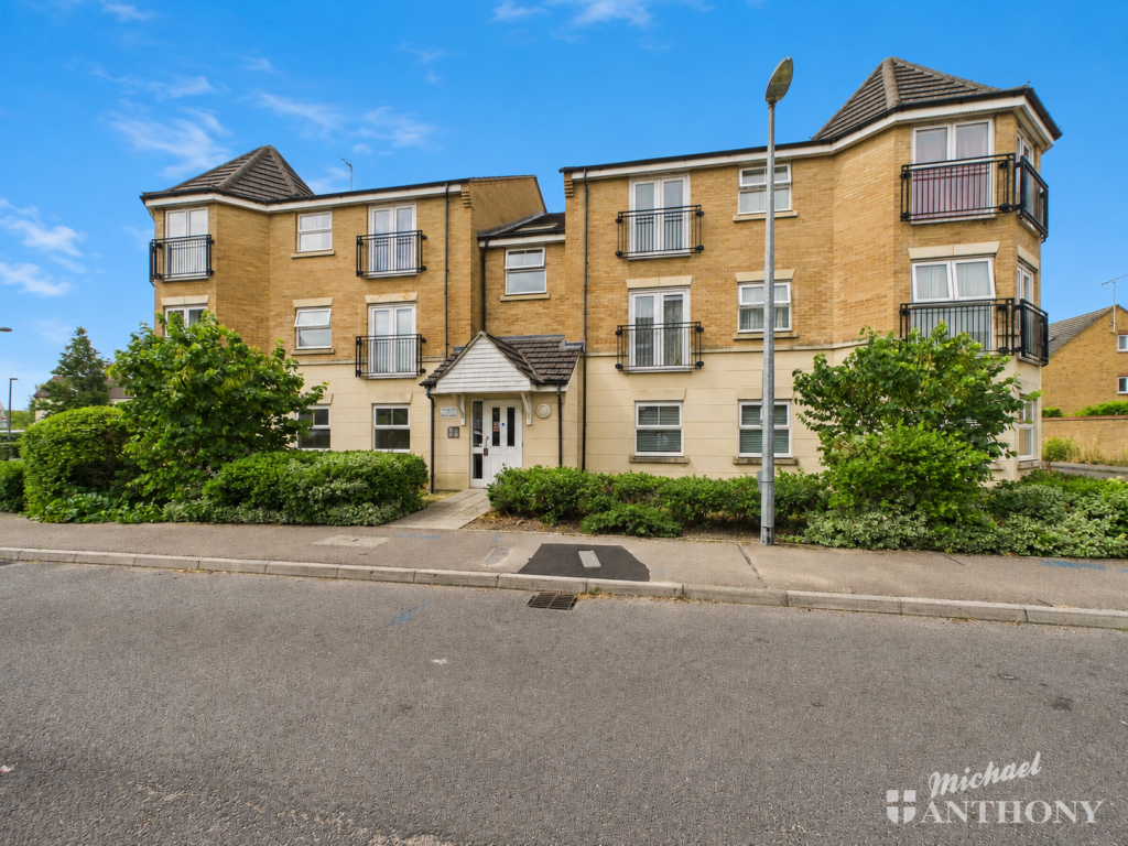 Main image of property: Reeve Close, Leighton Buzzard