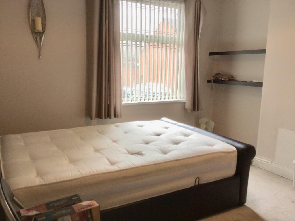 House in Walsall - More