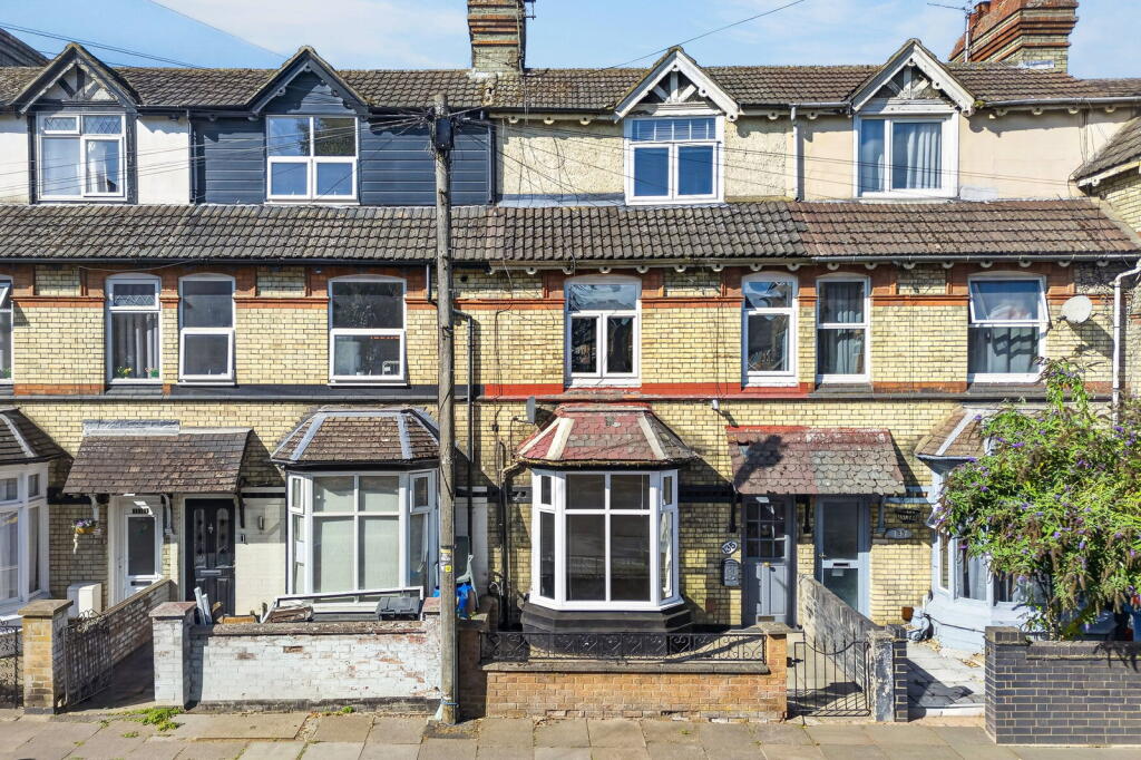 Main image of property: Rockingham Road, Kettering NN16