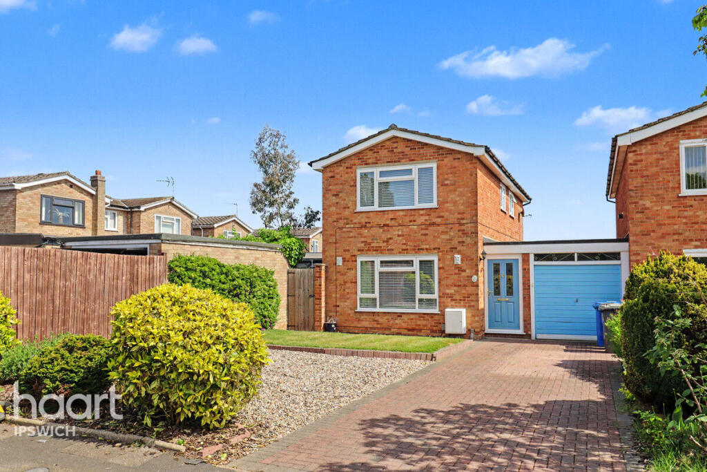 House in Ipswich, Belstead Hills - View 2