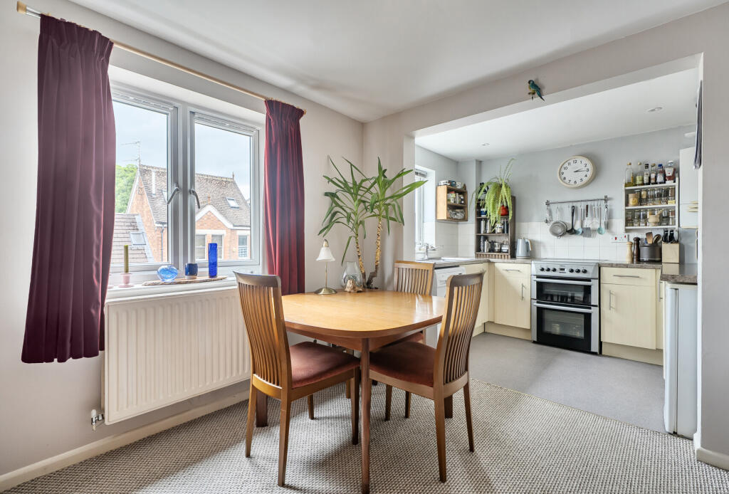 Lansdown, Stroud, Gloucestershire, GL5 - View 4