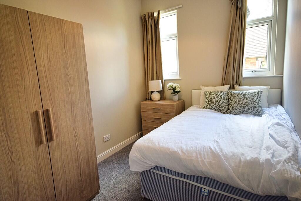 Additional image 3 of Grove Avenue, Moseley