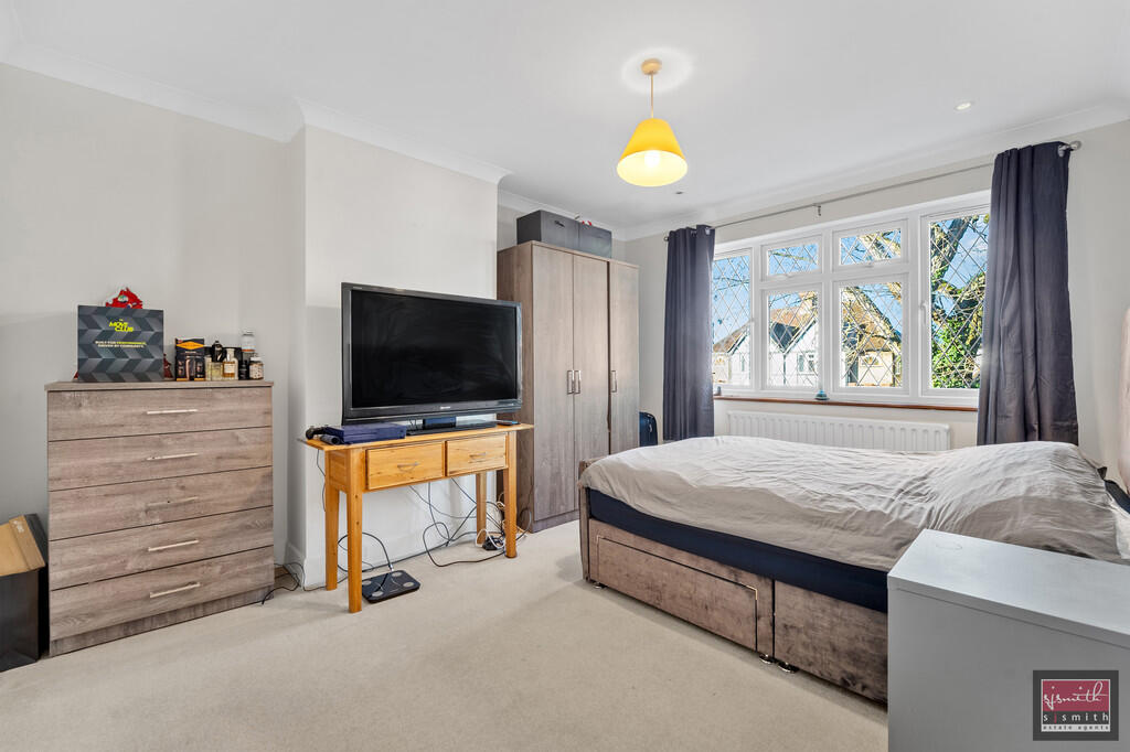 Meadway, Ashford – pohled 6