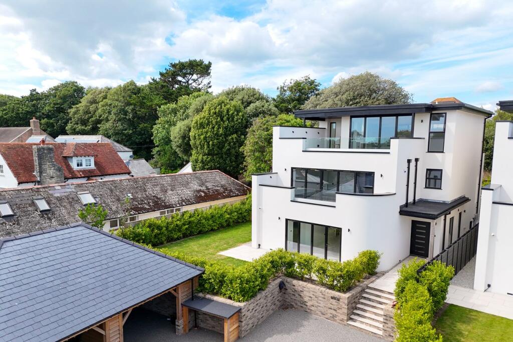 Main image of property: Lymington Road, Milford on Sea, Lymington, SO41