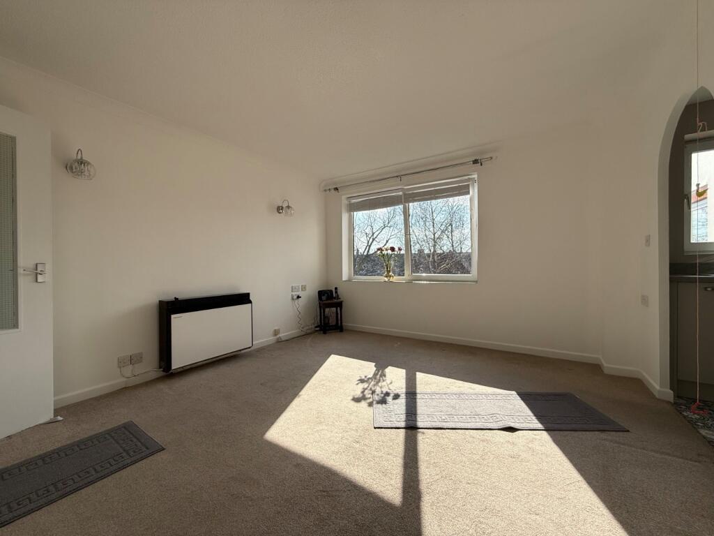 Cottage Grove, Southsea, Hampshire, PO5 - View 3