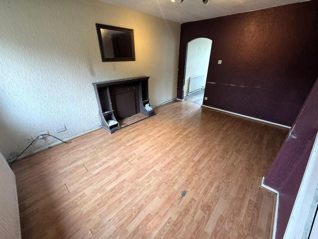House in Oldham - View 3