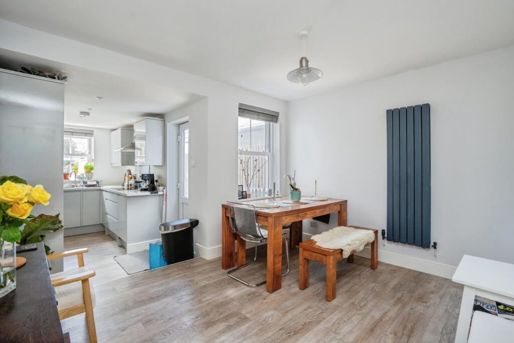 House in Havant, Emsworth - View 5