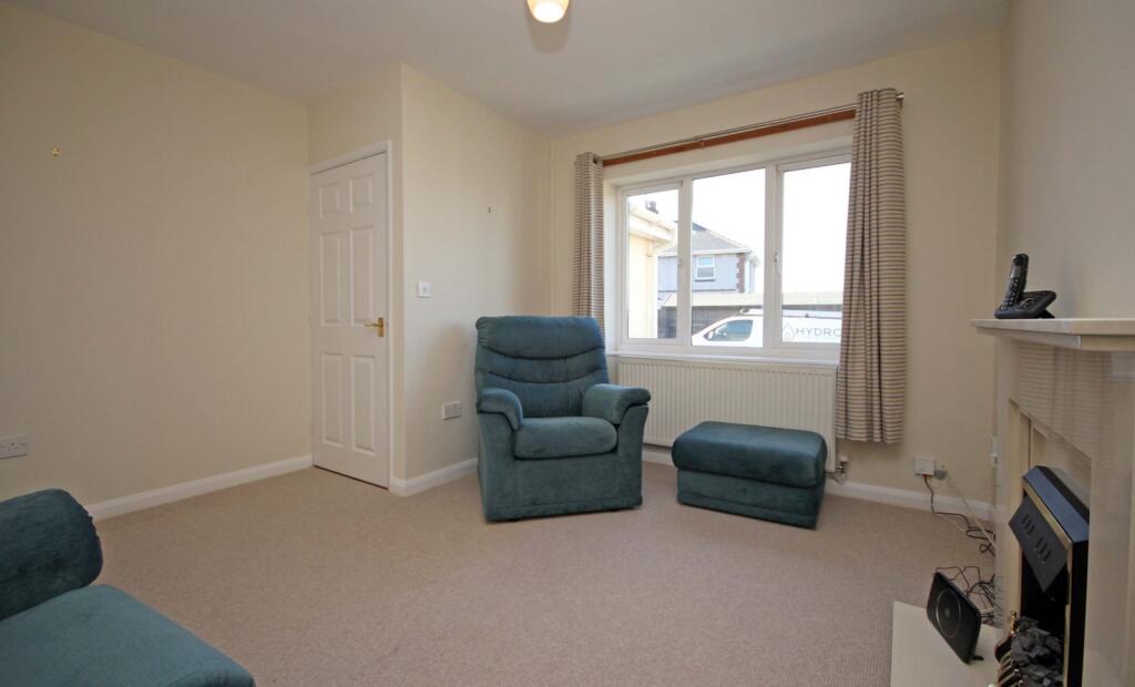 Ffordd Penmynydd, Llanfairpwll, Isle of Anglesey, LL61 photo 4