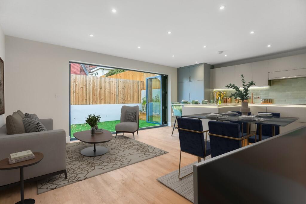 House in Hove, Hangleton - View 4