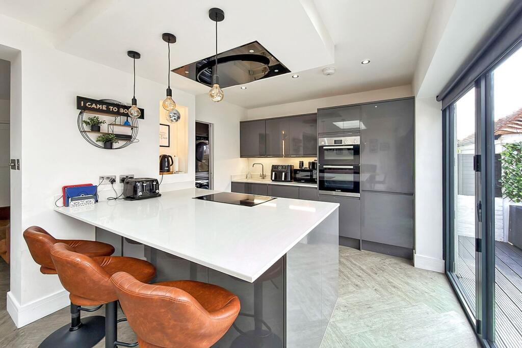 House in Arun, Rustington - View 4