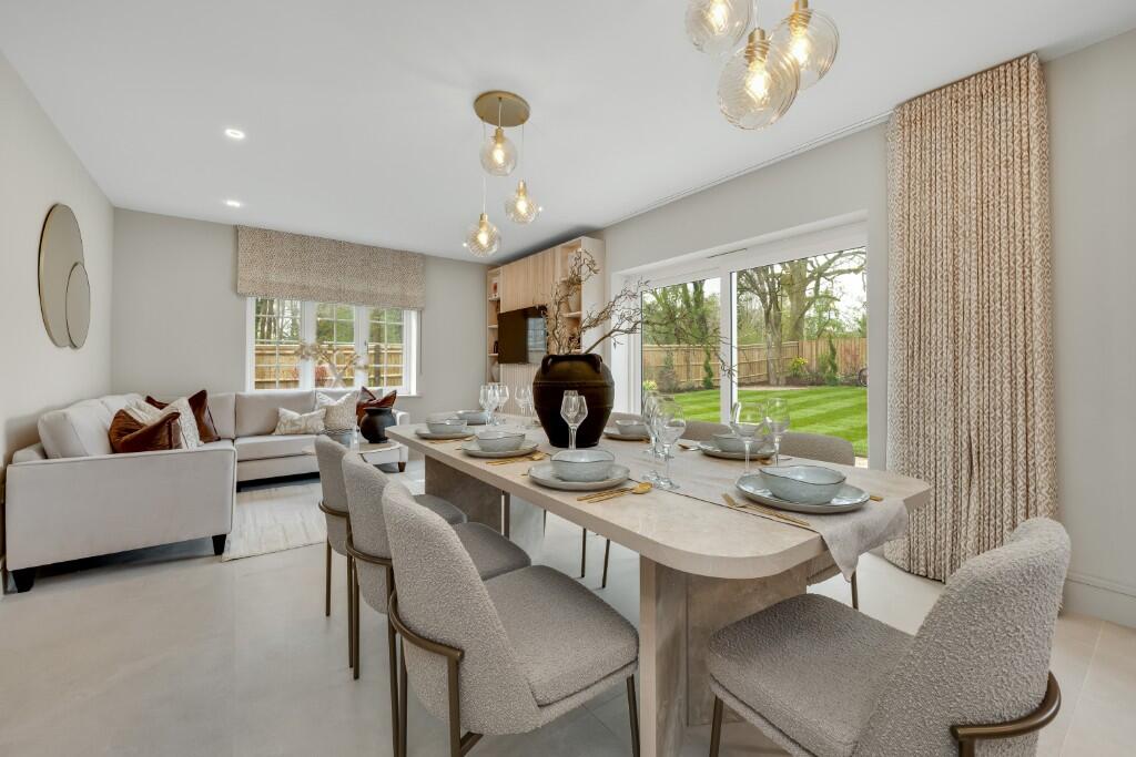 Chiddingfold Road,
Dunsfold,
GU8 photo 2