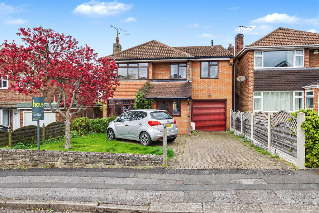 4 bedroom detached house for sale in Beechdale Close, Brockwell ...