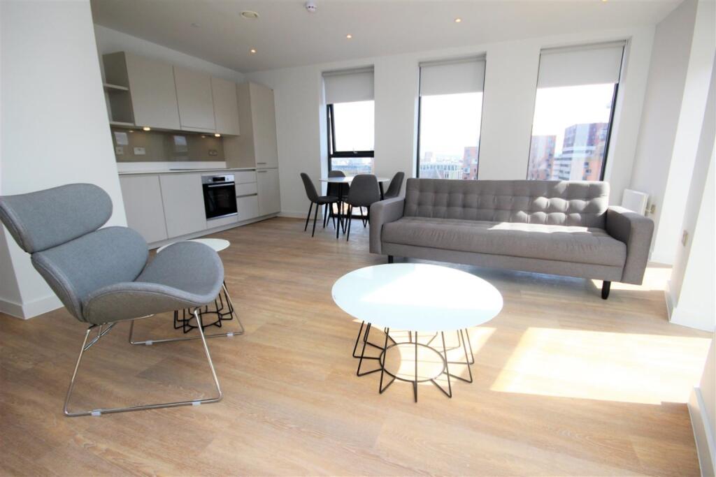 Apartment in Manchester - View 3