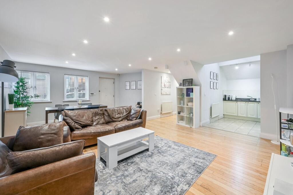 Main image of property: off High Street, Ewell Village, Epsom, Surrey, KT17 1SG