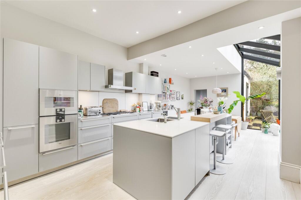 Main image of property: Talbot Road, Highgate, London, N6