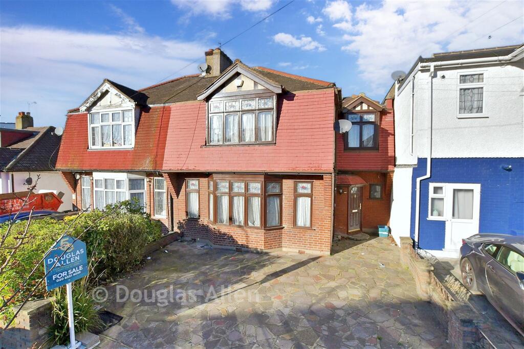 Main image of property: Lakeside Avenue, Ilford, Essex