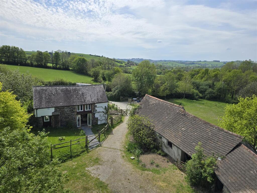 Main image of property: The Old Farmhouse, Liftondown
