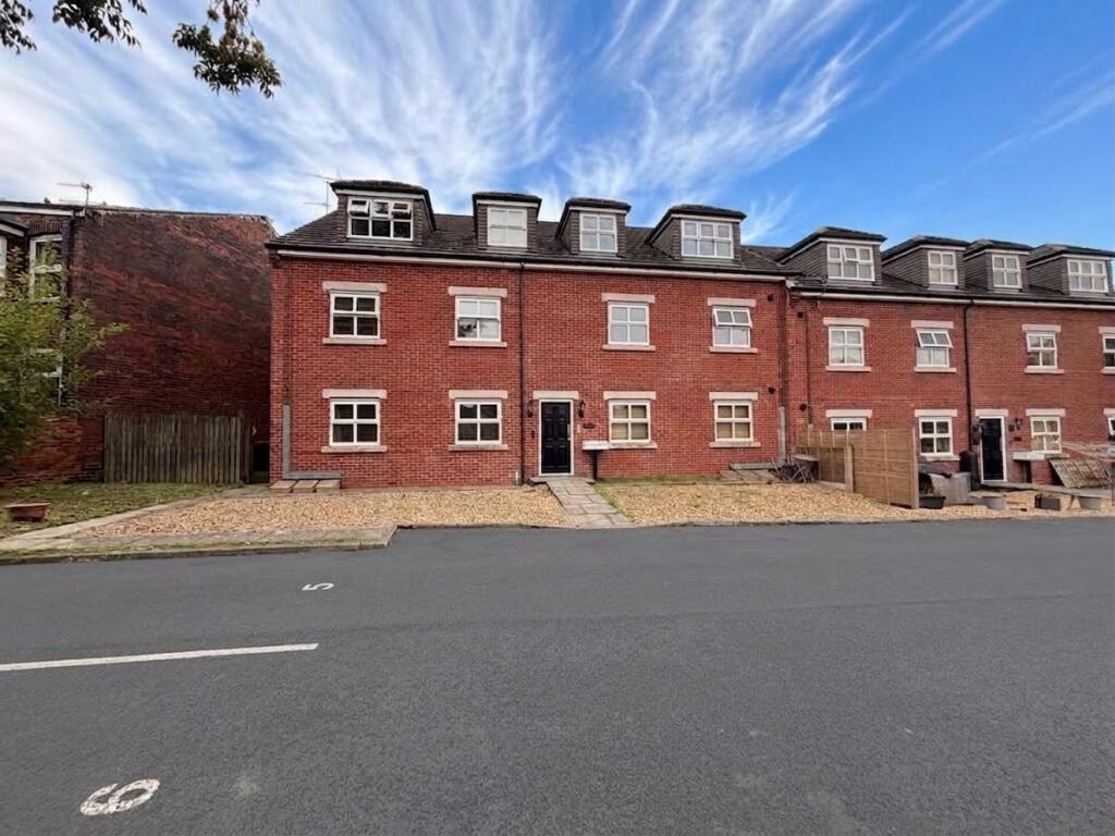 Purlbrook Court, Brownlow Road, Horwich, BL6